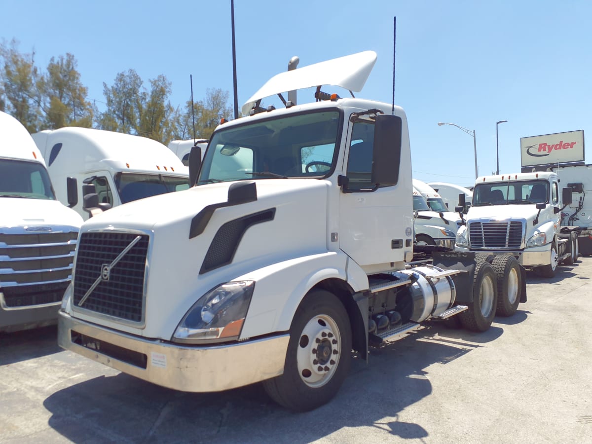 2016 Volvo VNL64TRACTOR 383845