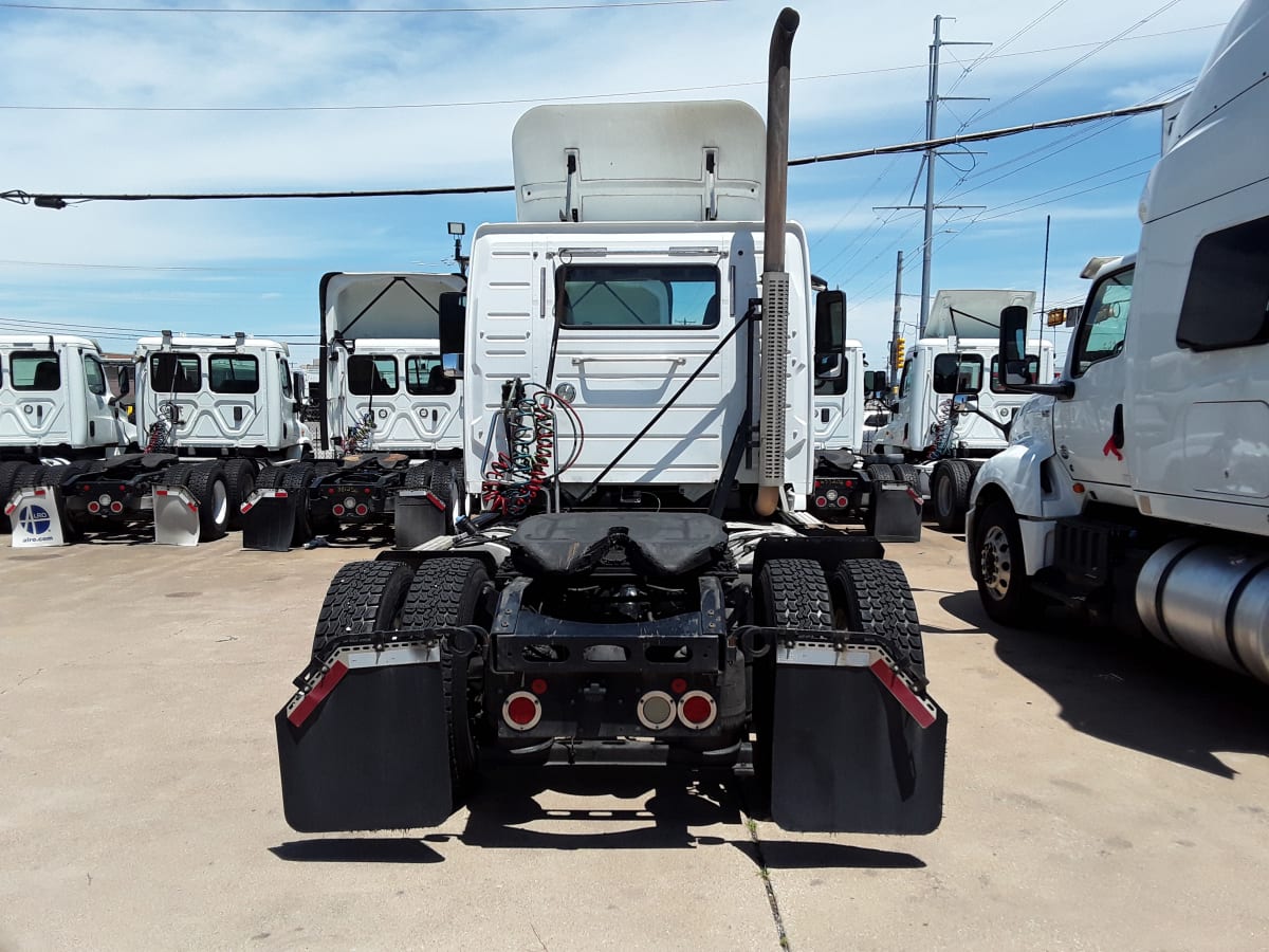 2016 Volvo VNL42TRACTOR 384097