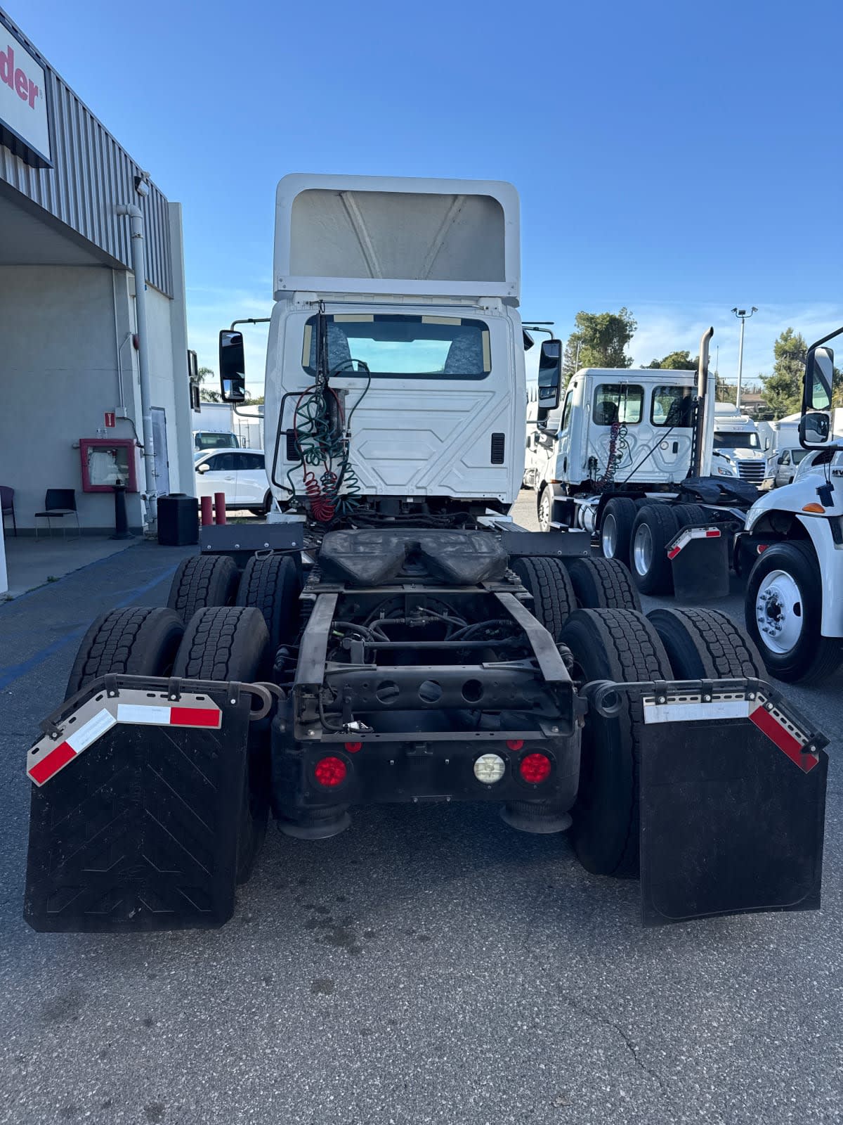 2016 International ProStar - image 5