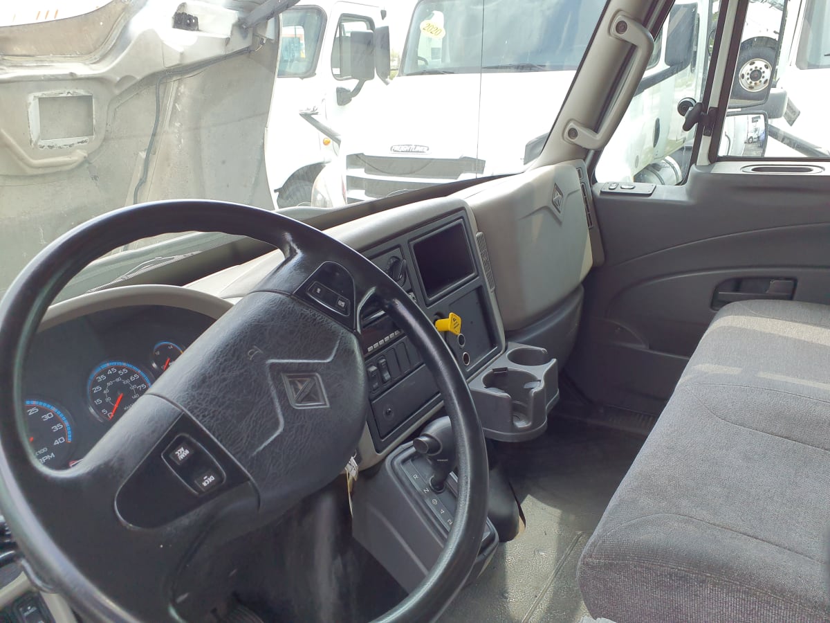 2016 Navistar International 4300 386302