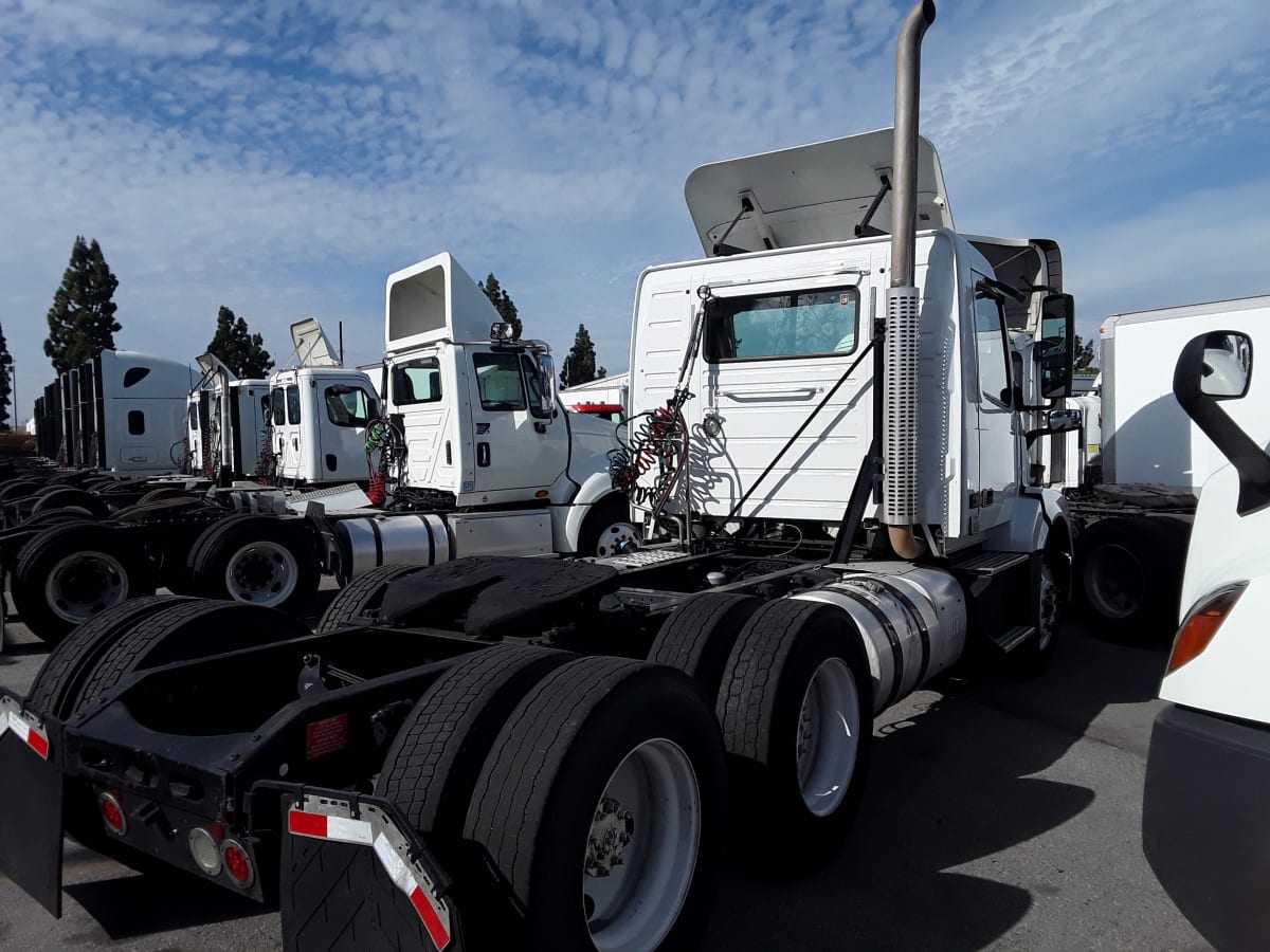 2016 Volvo VNL64TRACTOR 386616