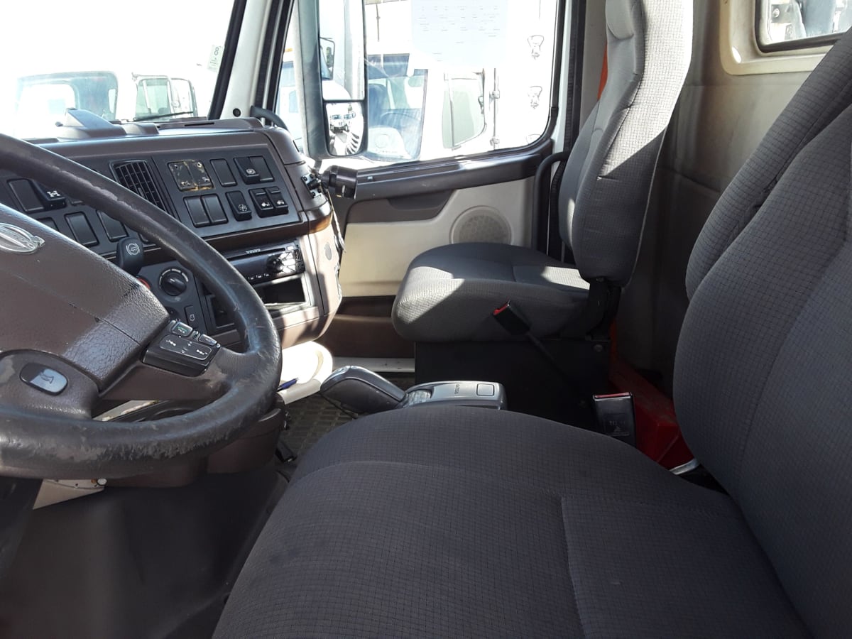 2016 Volvo VNL64TRACTOR 386616