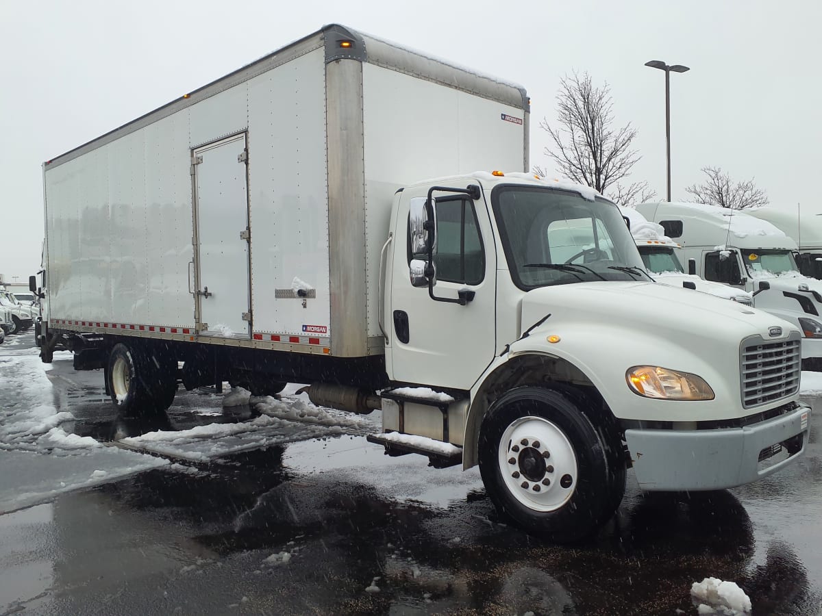 2016 Freightliner/Mercedes M2 106 386825