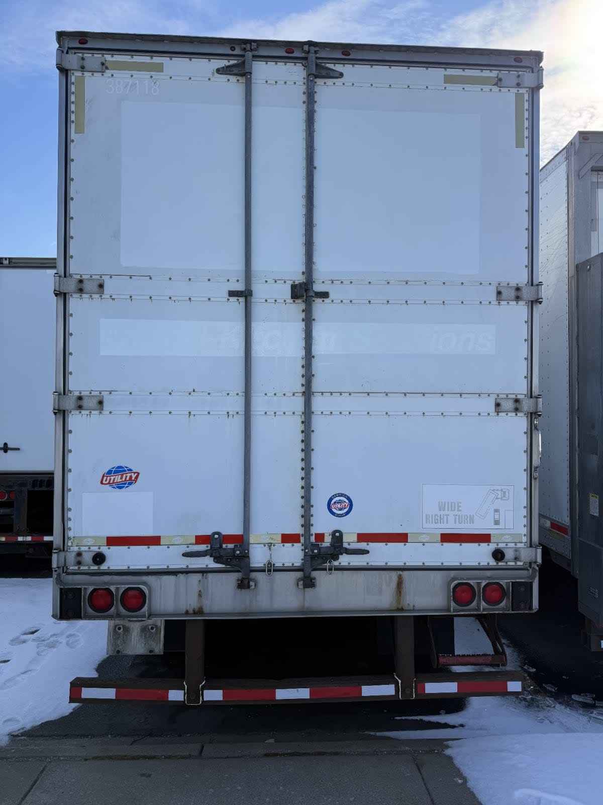 2011 Utility Trailers VSRA 53/162/102 387118