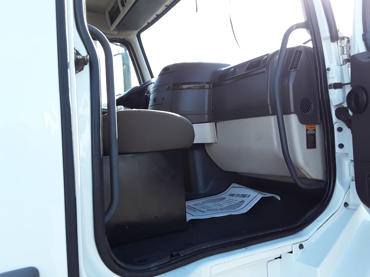 2016 Volvo VNL64TRACTOR 387129