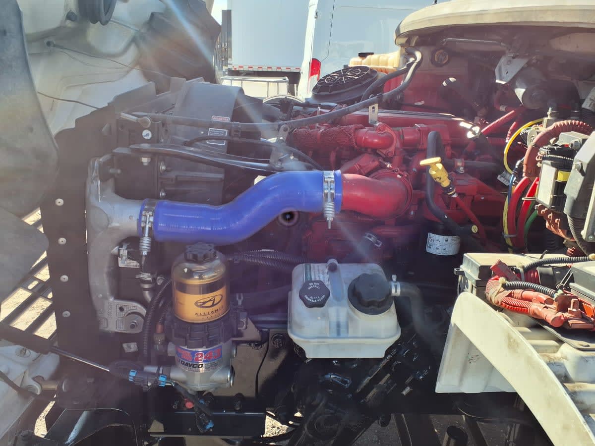 2016 Freightliner/Mercedes M2 106 387185