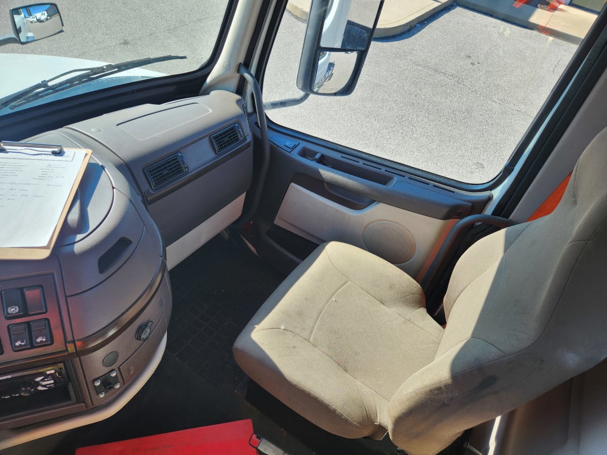 2016 Volvo VNL42TRACTOR 387383