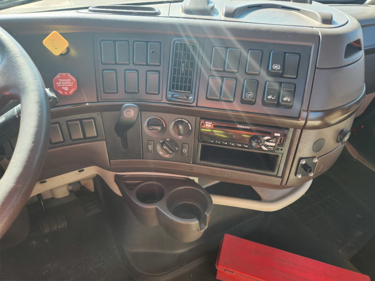 2016 Volvo VNL42TRACTOR 387383