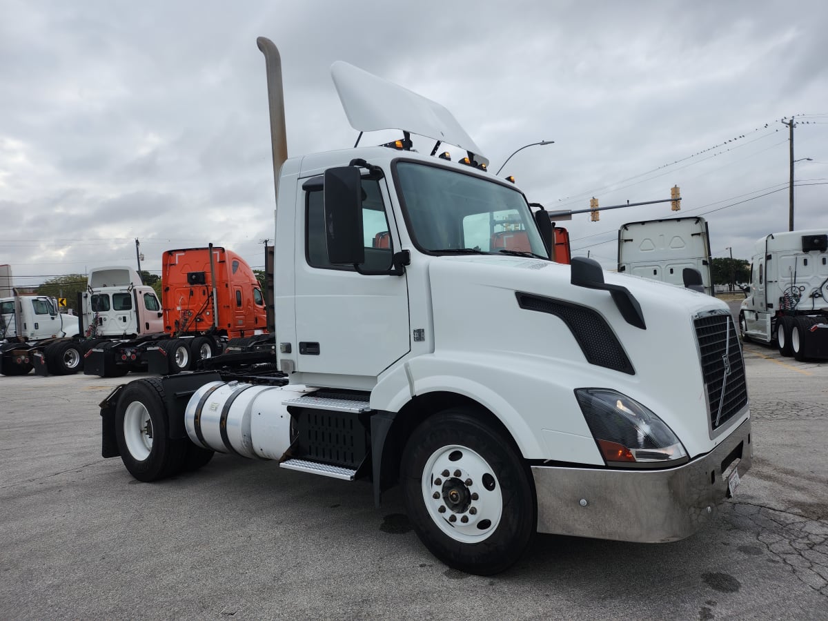 Volvo FMX 540 6×4 tractor Day cab '2013–20