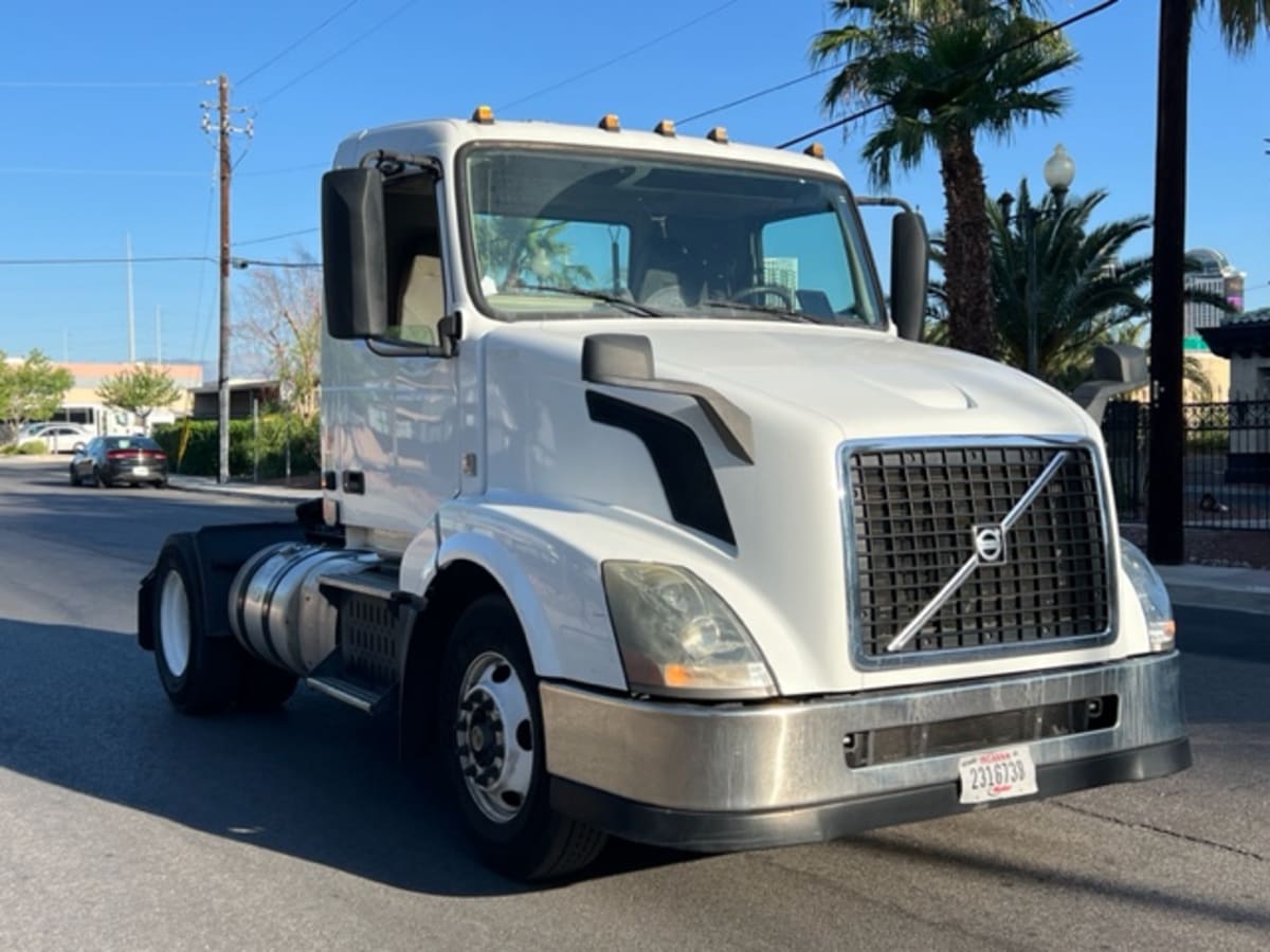 2016 Volvo VNL42TRACTOR 387709