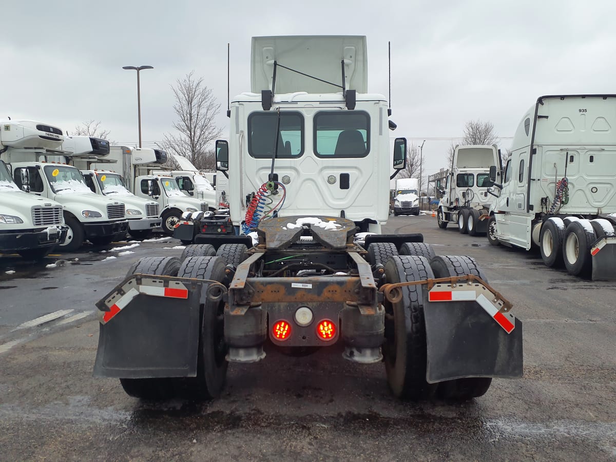 2016 Freightliner/Mercedes CASCADIA 125 388588