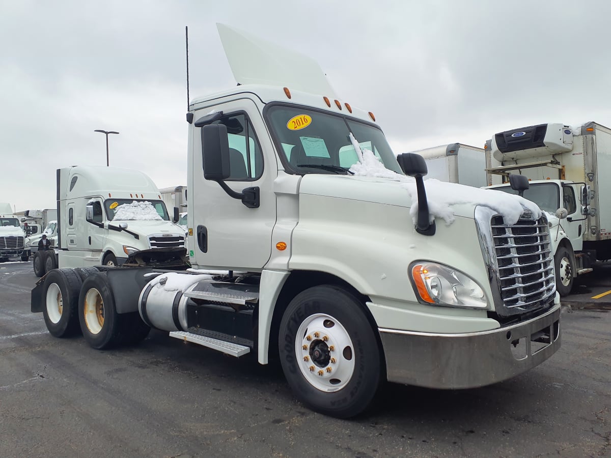 2016 Freightliner/Mercedes CASCADIA 125 388588