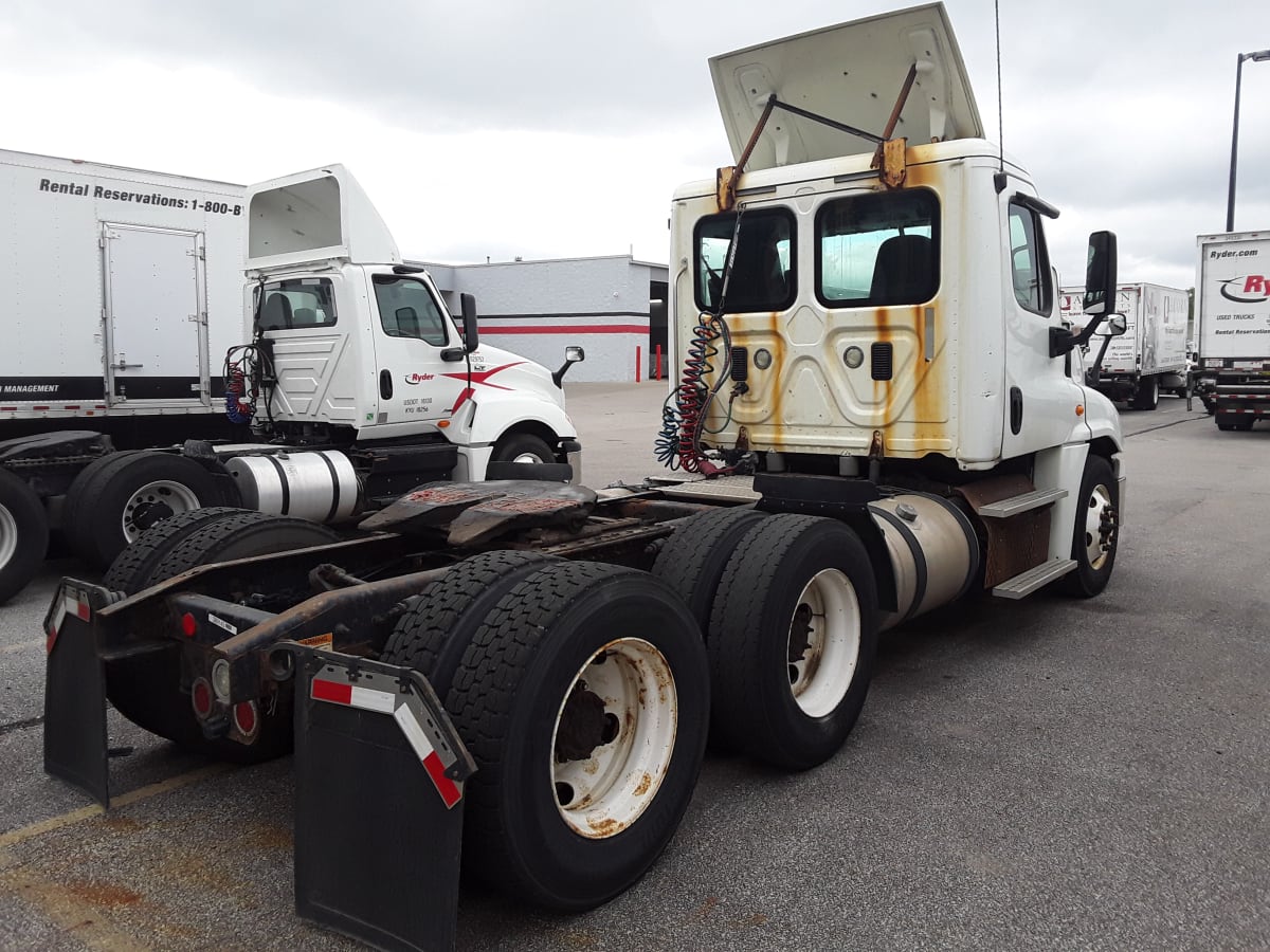 2016 Freightliner/Mercedes CASCADIA 125 389143