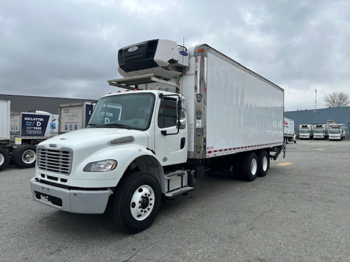 2016 Freightliner/Mercedes M2 106 390550