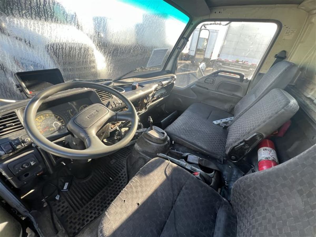2006 Isuzu NPR 390905