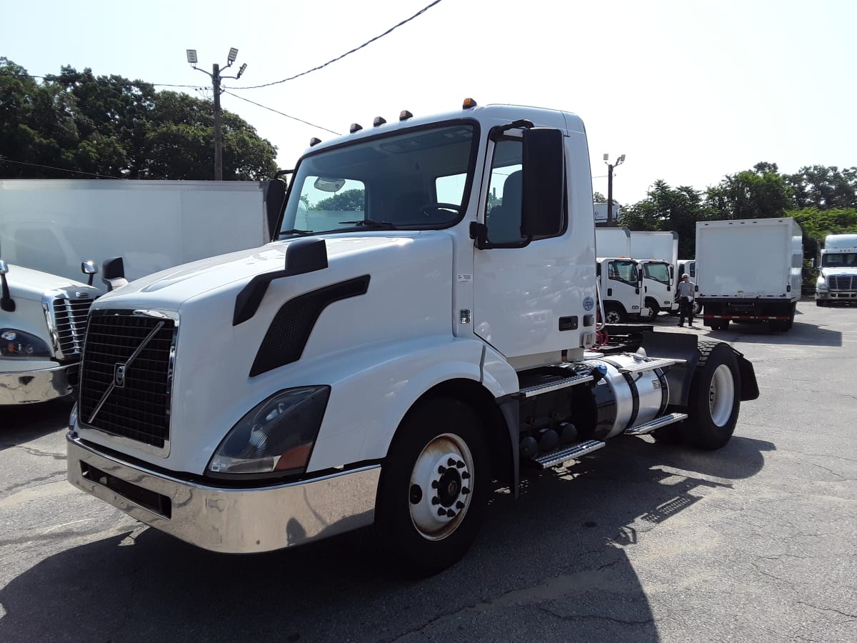 2016 Volvo VNL42TRACTOR 391785