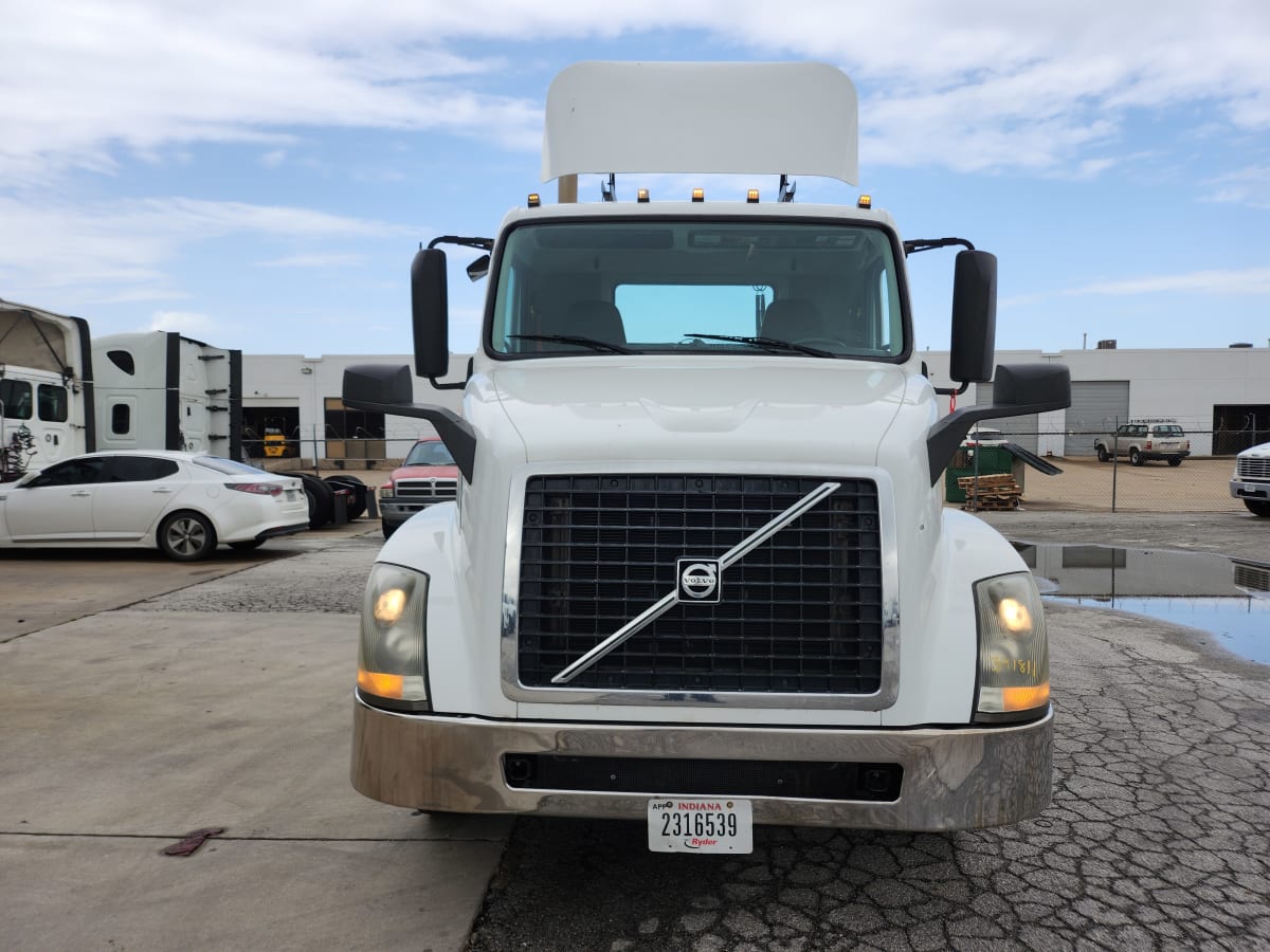 2016 Volvo VNL42TRACTOR 391811