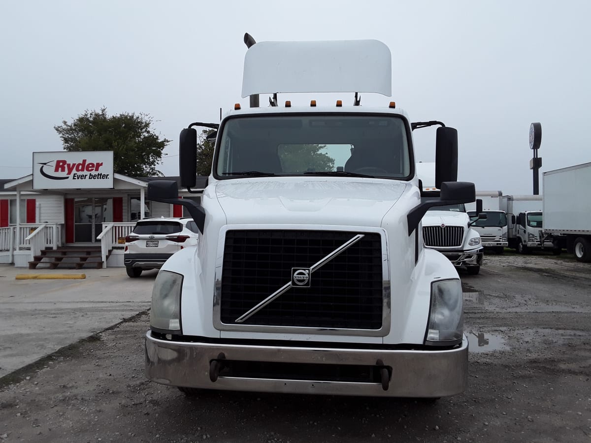 2016 Volvo VNL42TRACTOR 391853