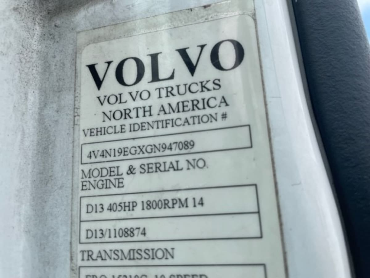 2016 Volvo VNL42TRACTOR 392144