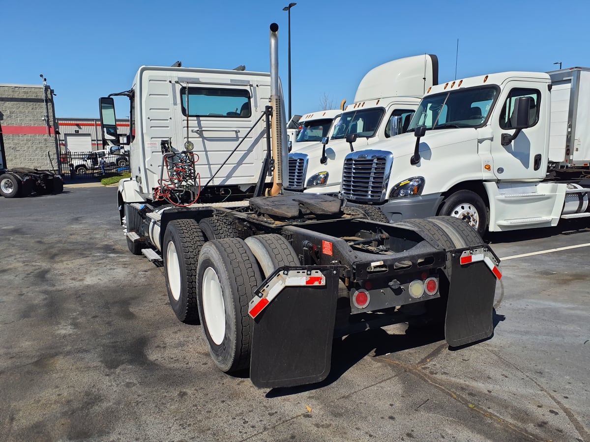 2016 Volvo VNL64TRACTOR 392330