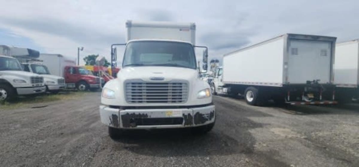 2016 Freightliner/Mercedes M2 106 394570