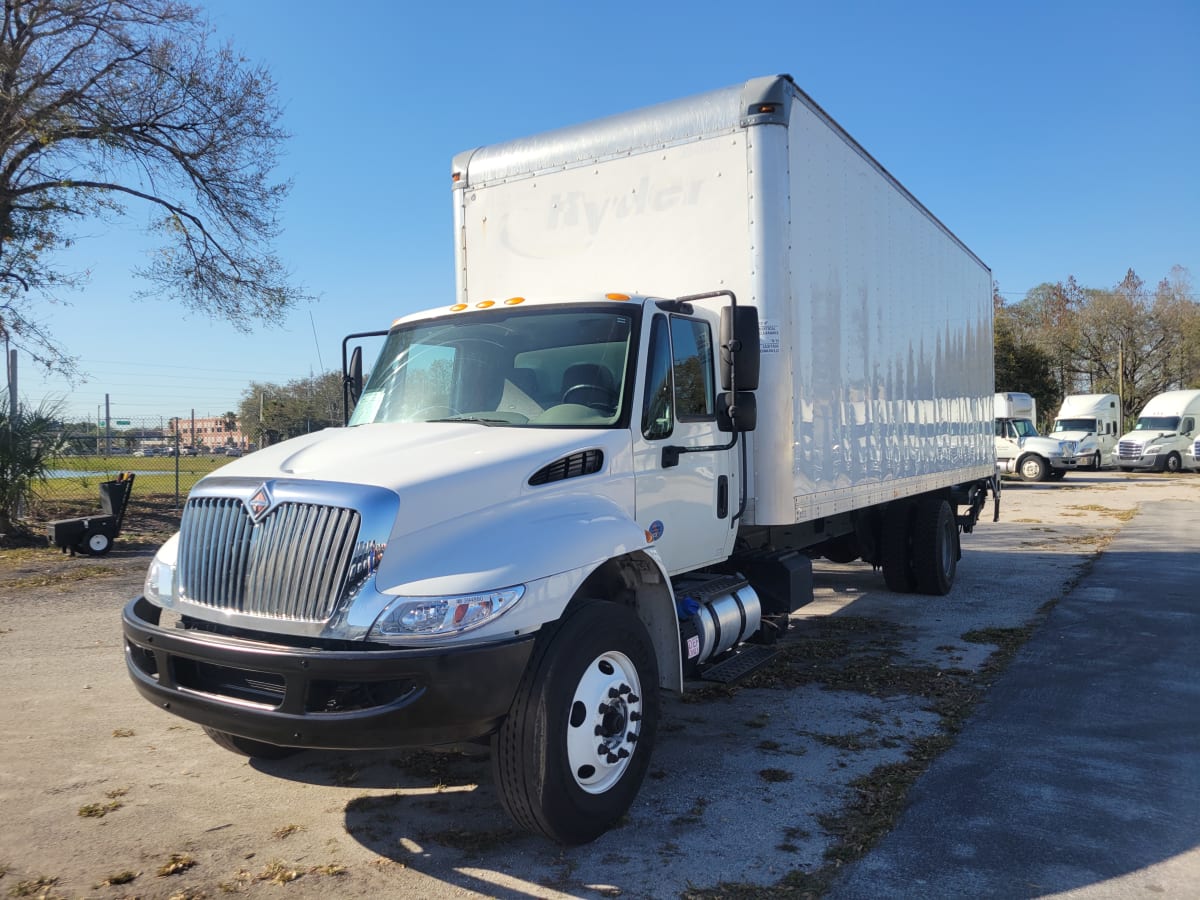 2016 Navistar International 4300 394880