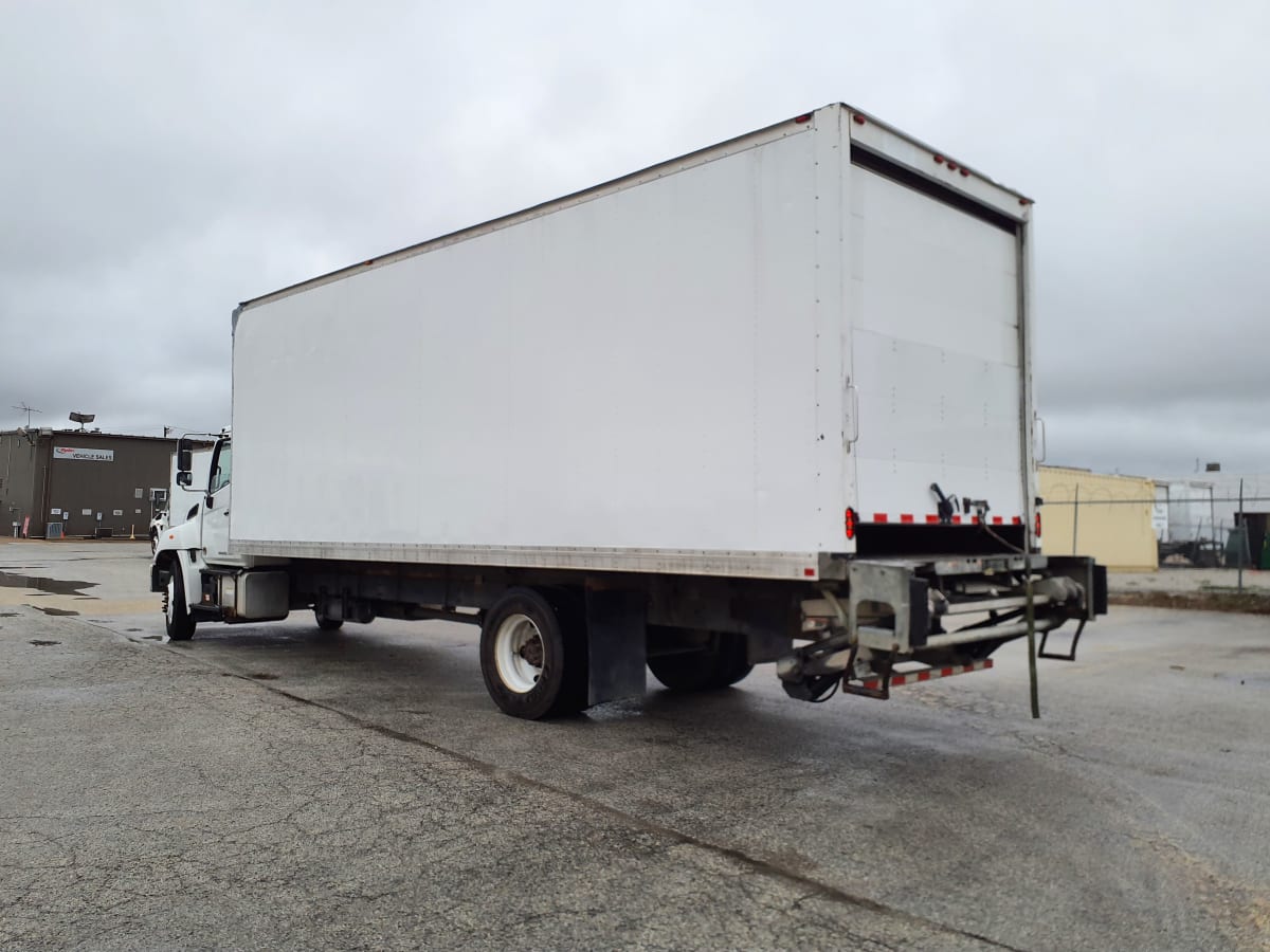 2016 Hino HINO 268 395312