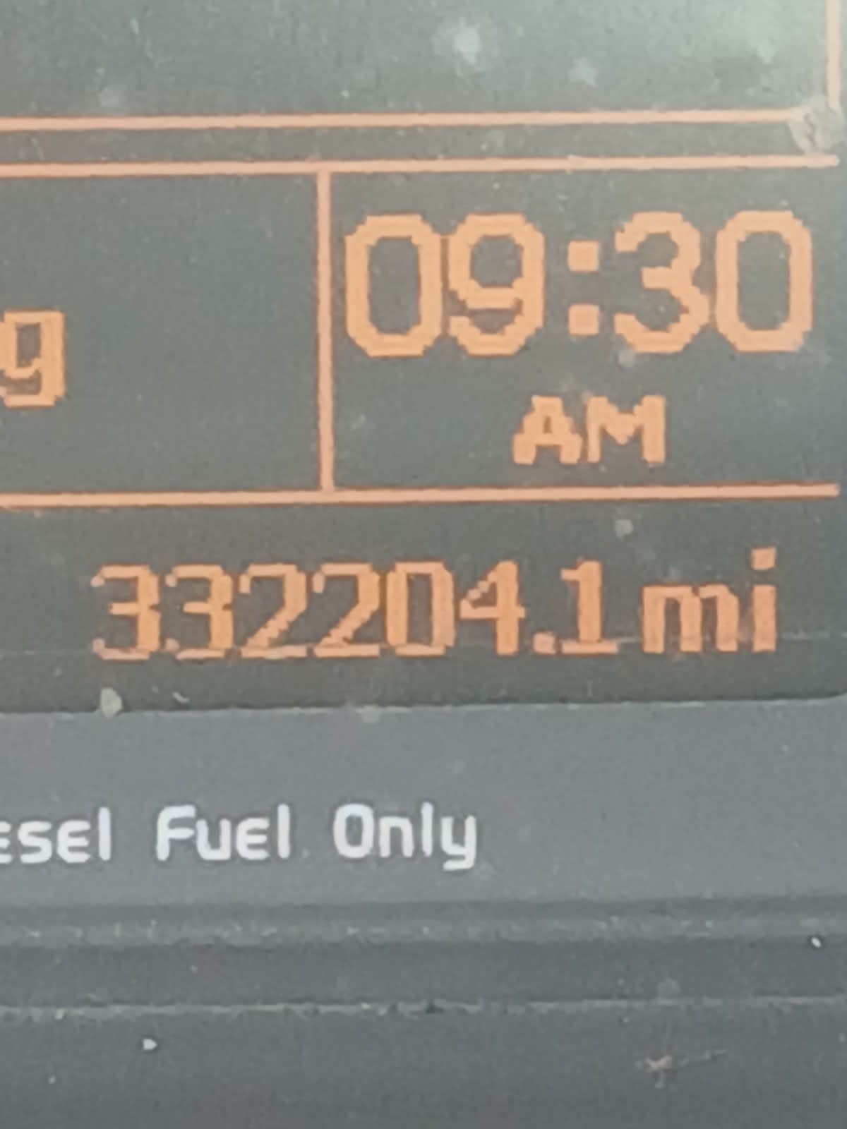 2016 Volvo - image 9