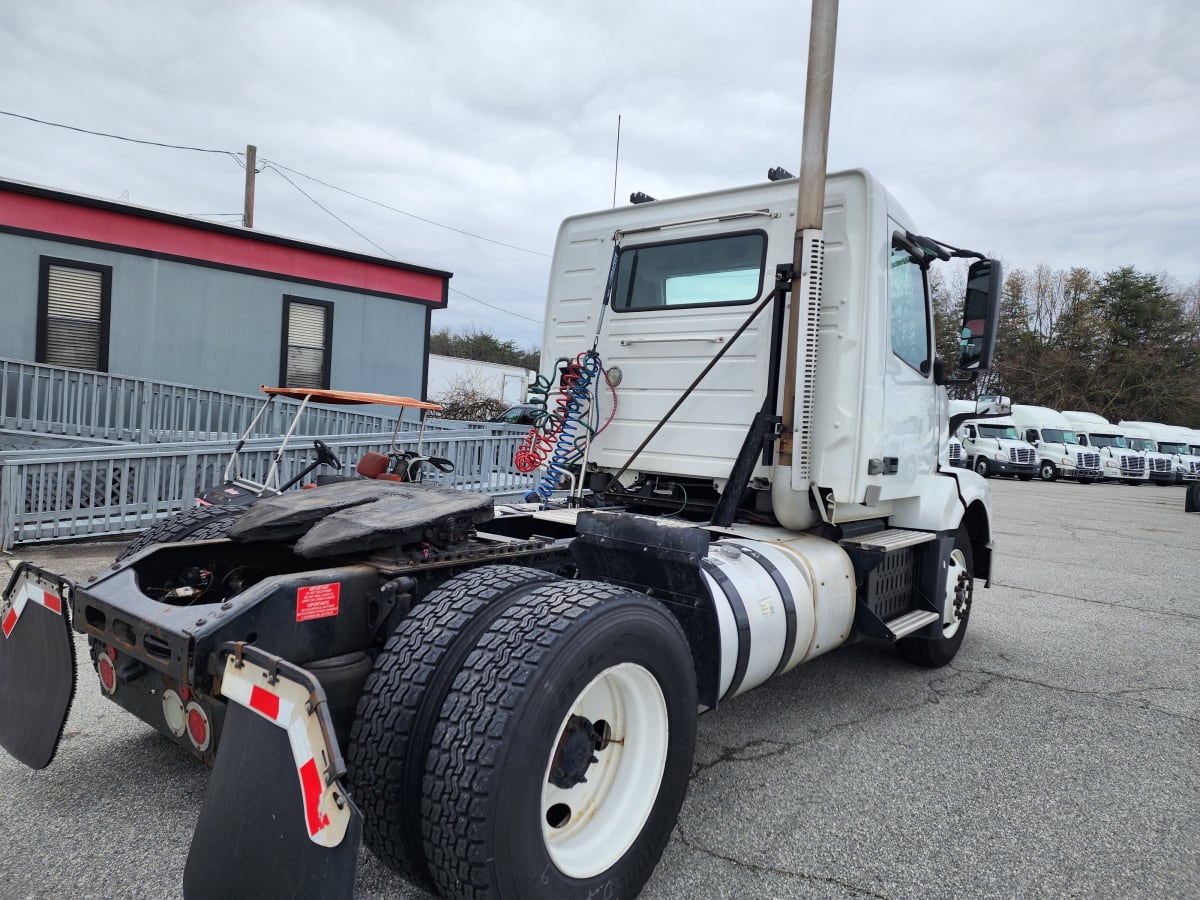 2016 Volvo VNL42TRACTOR 396351