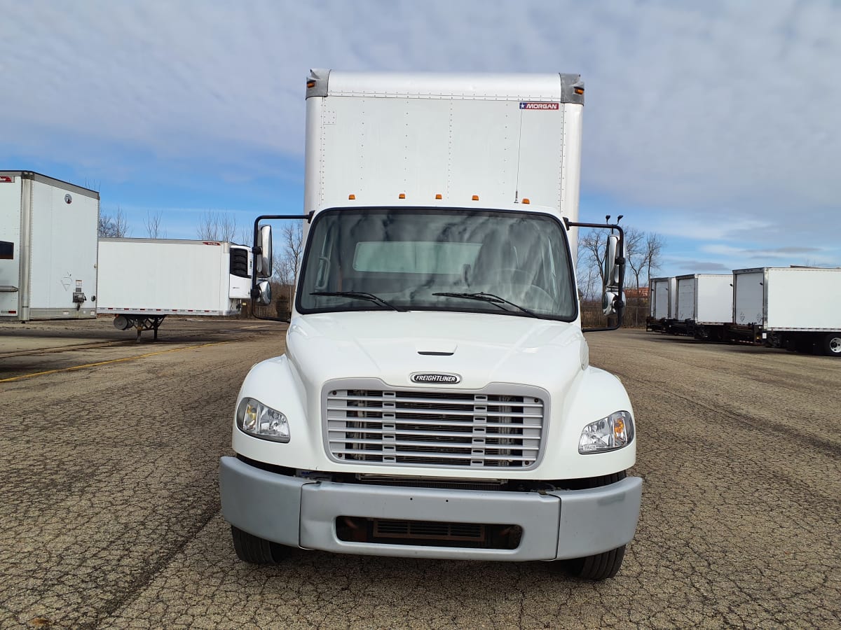 2016 Freightliner/Mercedes M2 106 396428