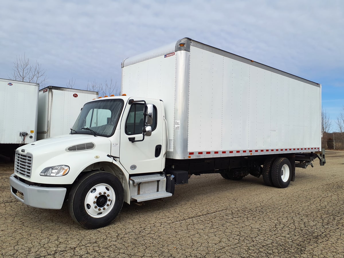 2016 Freightliner/Mercedes M2 106 396428