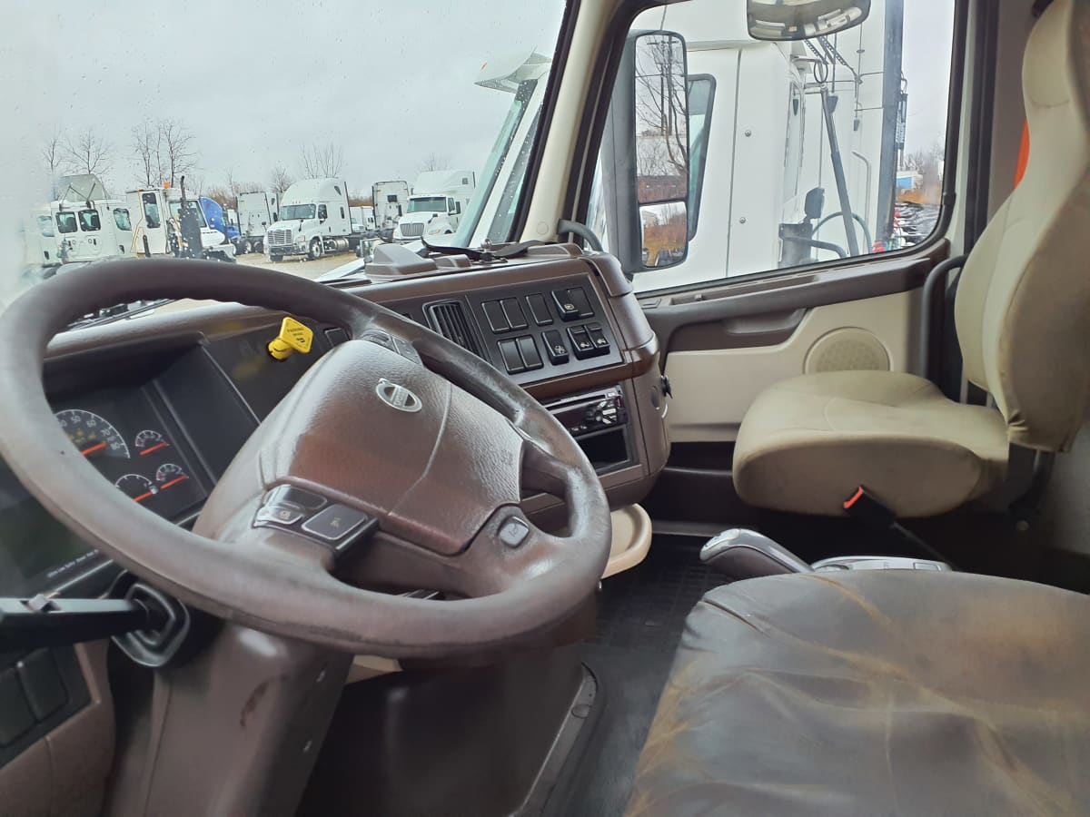 2016 Volvo VNL42TRACTOR 396766