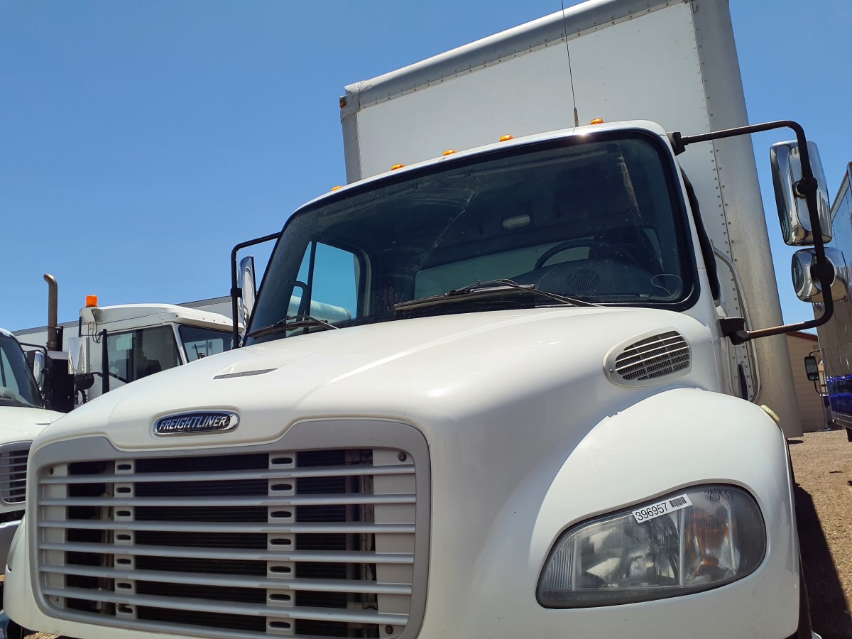 2016 Freightliner/Mercedes M2 106 396957