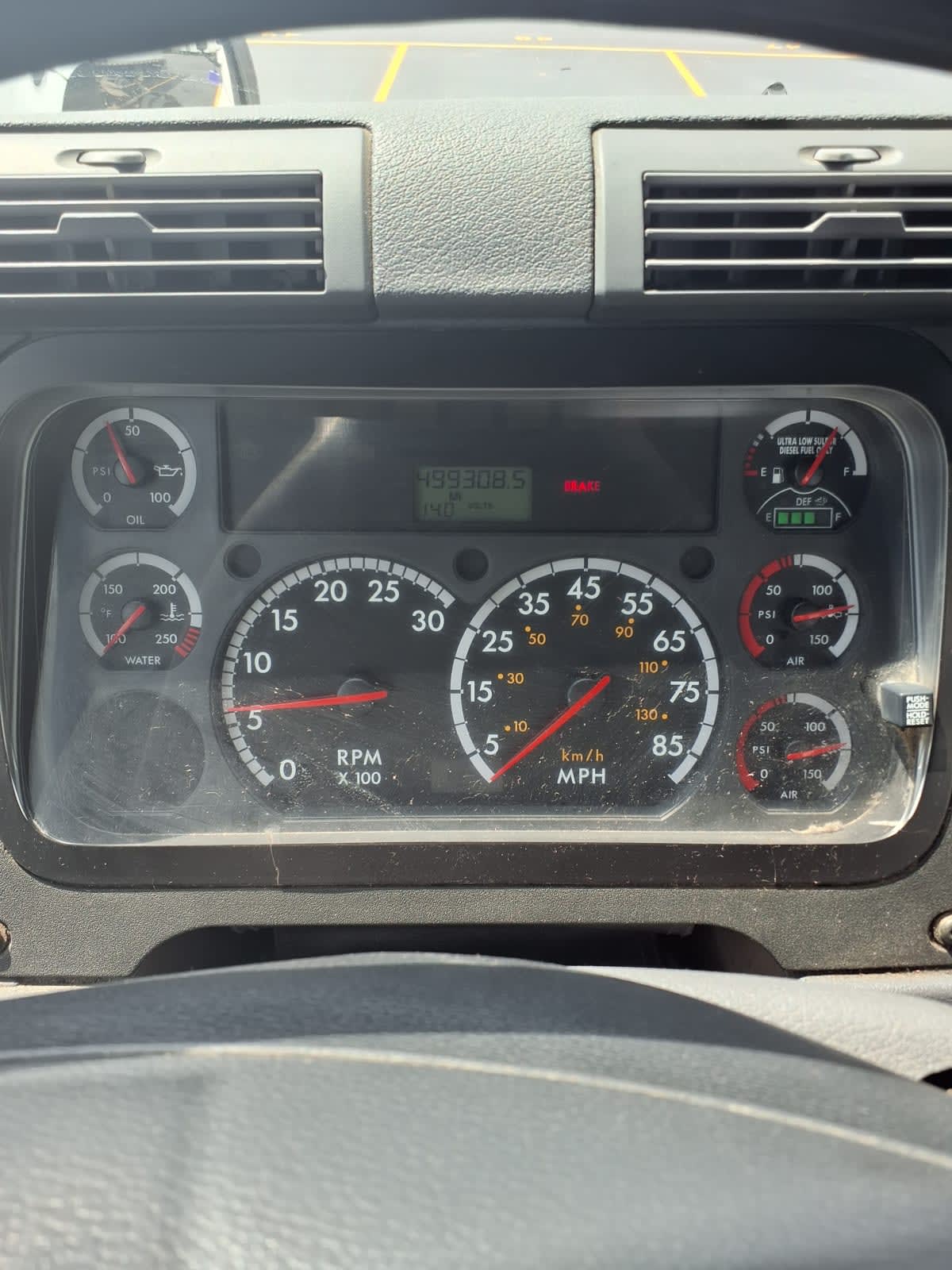 2016 Freightliner - image 9