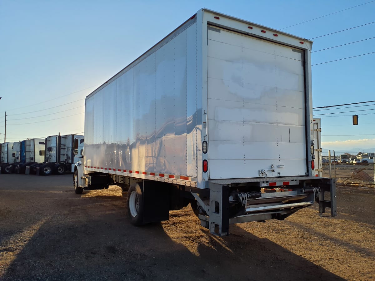 2016 Freightliner/Mercedes M2 106 398204