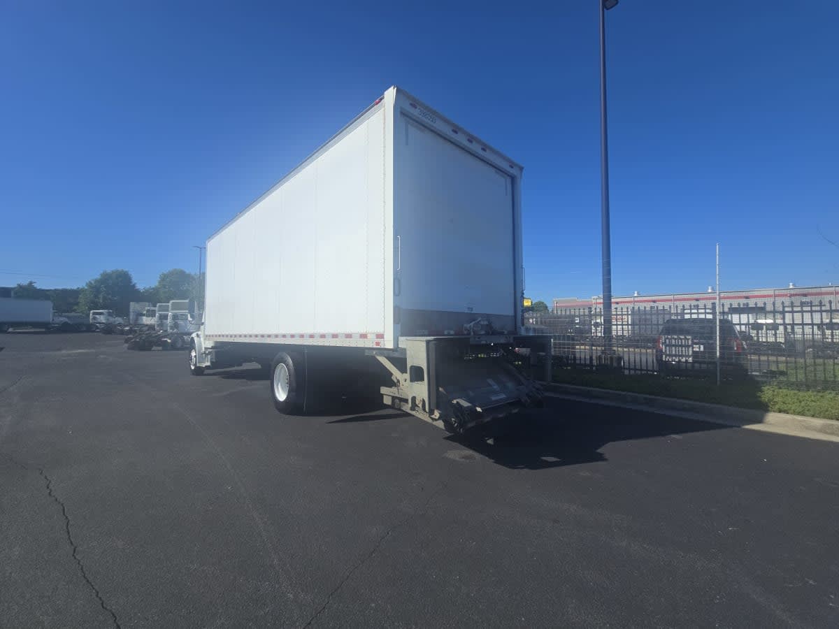 2016 Freightliner/Mercedes M2 106 398850