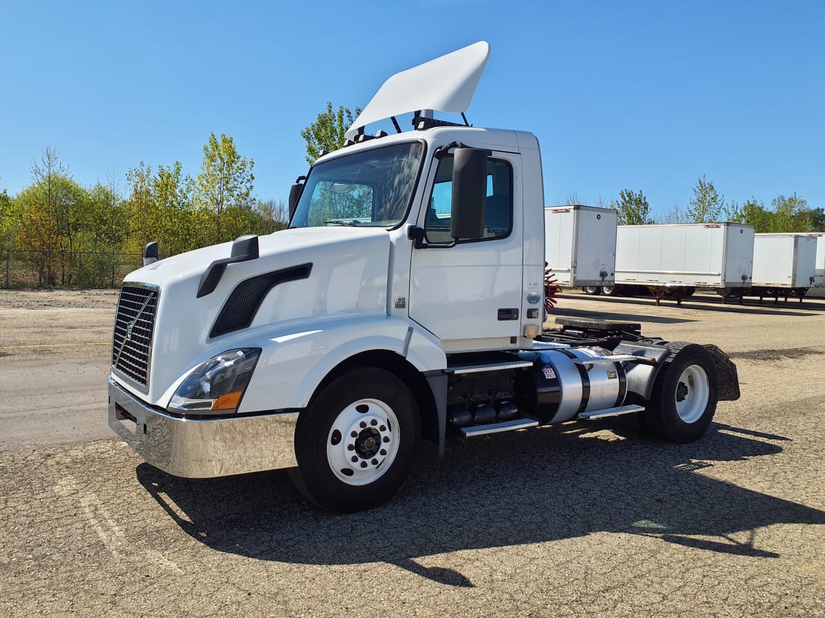 2016 Volvo VNL42TRACTOR 398940