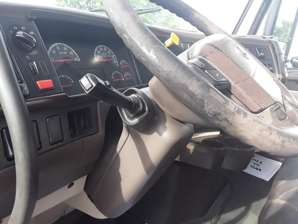 2016 Volvo VNL42TRACTOR 399340