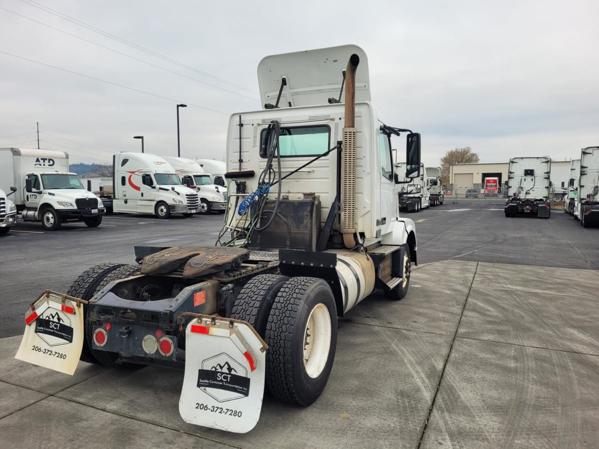 2016 Volvo VNL42TRACTOR 399362