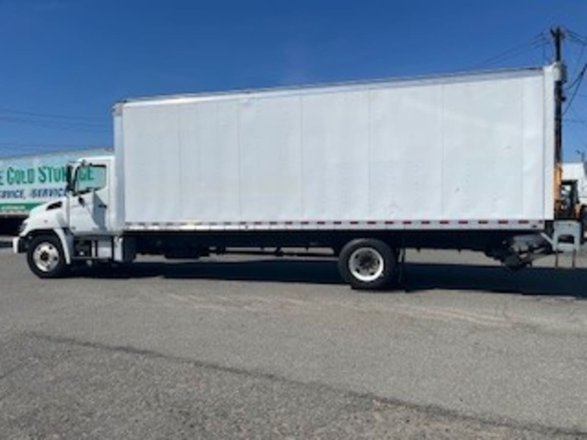 2016 Hino HINO 268 399400