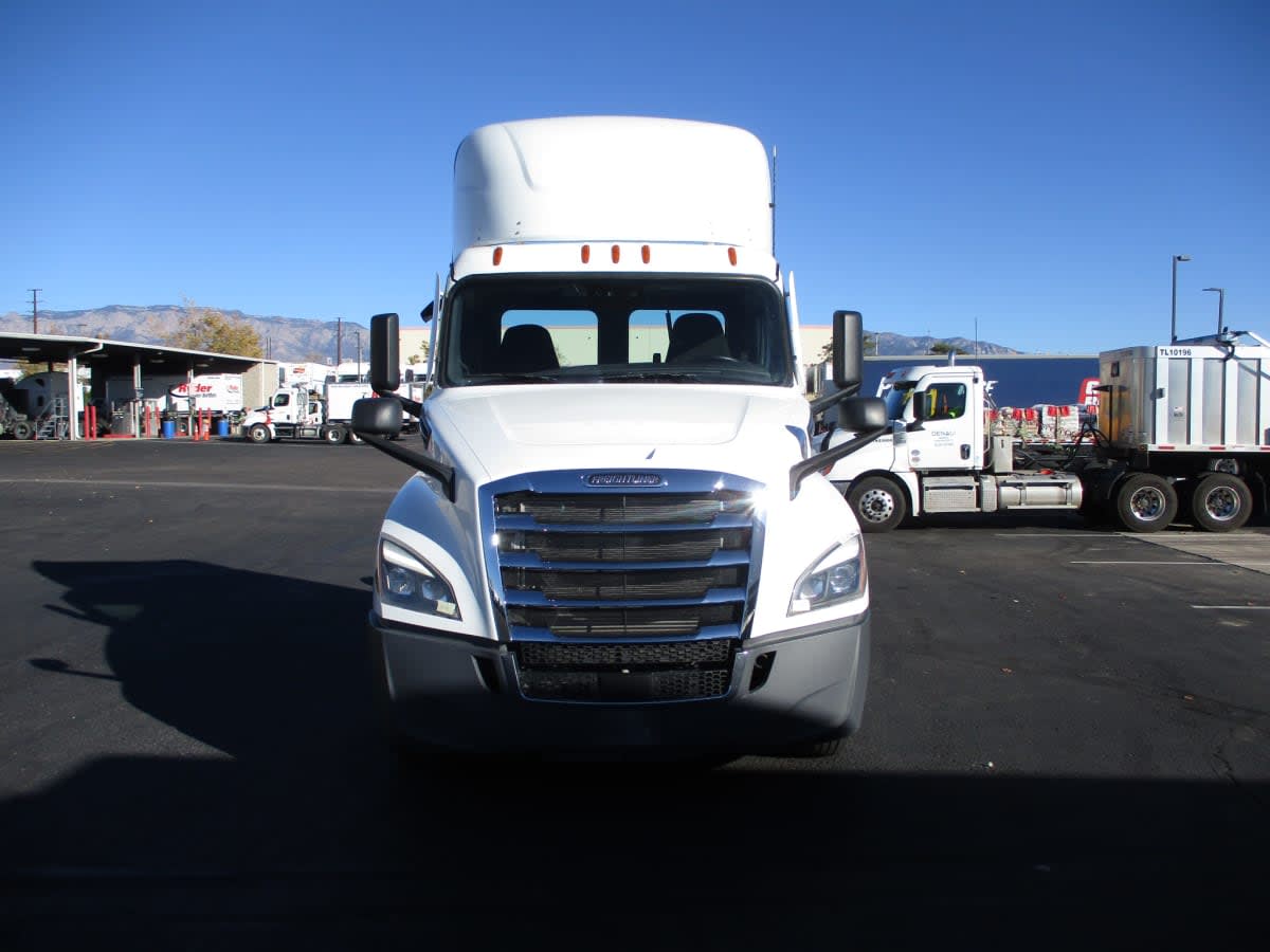 2022 Freightliner/Mercedes NEW CASCADIA PX12664 401683