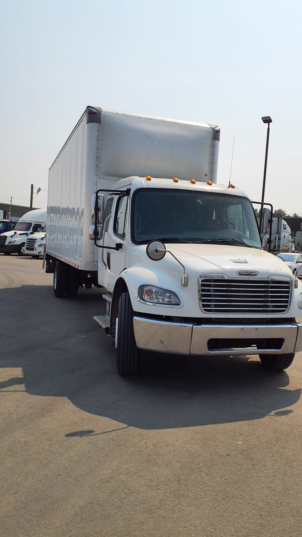 2023 Freightliner/Mercedes M2 106 405244