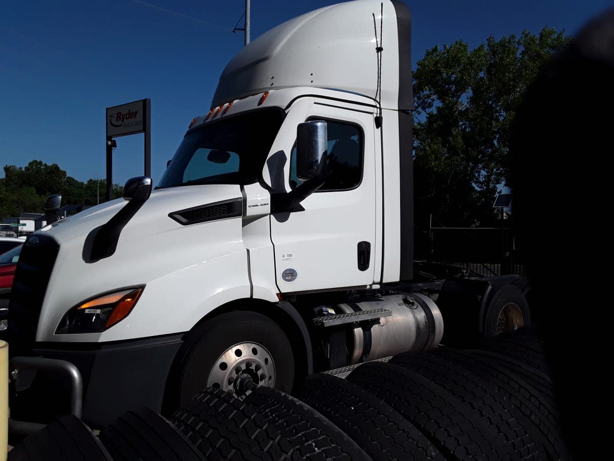 2023 Freightliner/Mercedes CASCADIA PX11664ST 405385