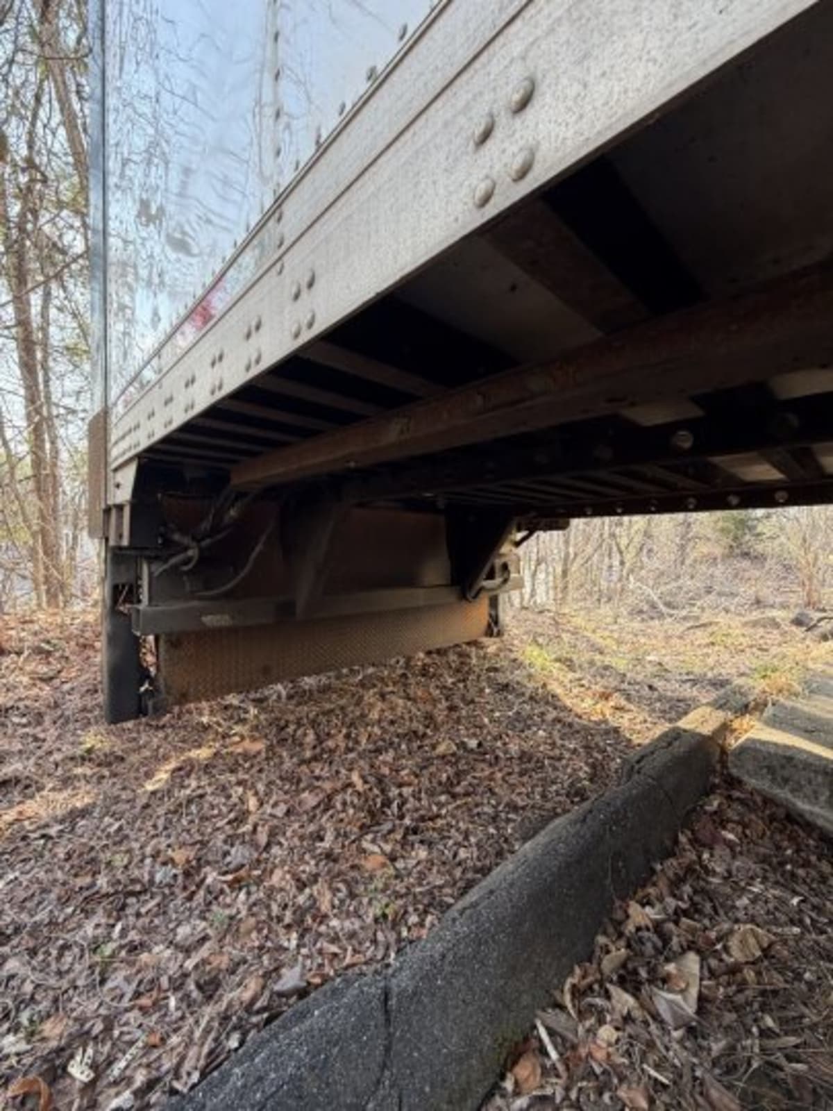 2012 Utility Trailers VS2RA 53/162/102 405584