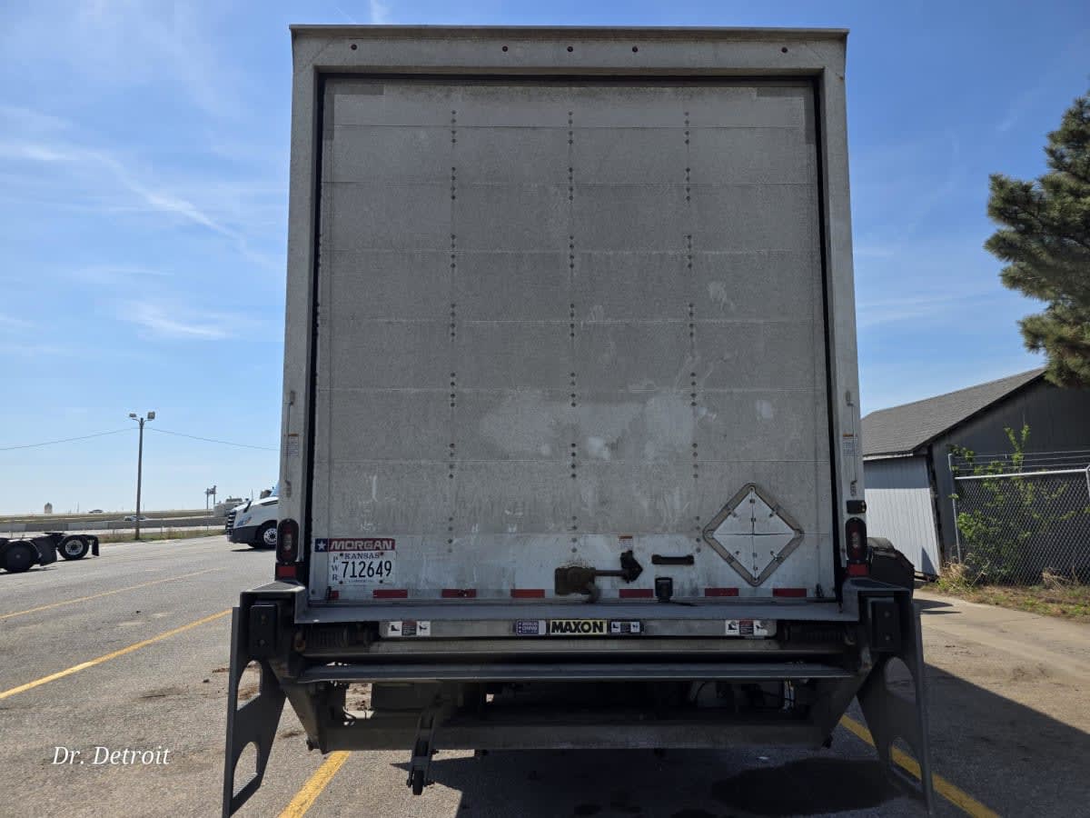 2023 Freightliner/Mercedes M2 106 408071