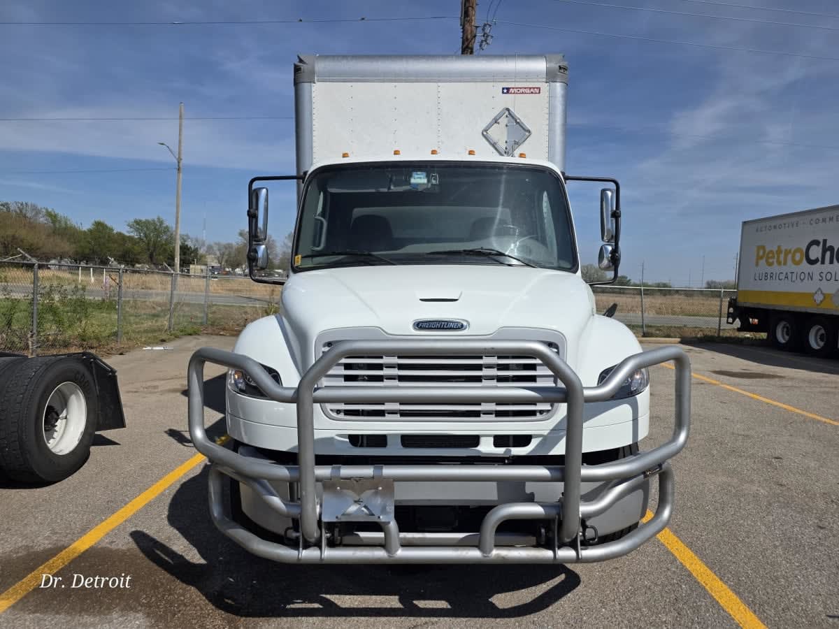 2023 Freightliner/Mercedes M2 106 408071