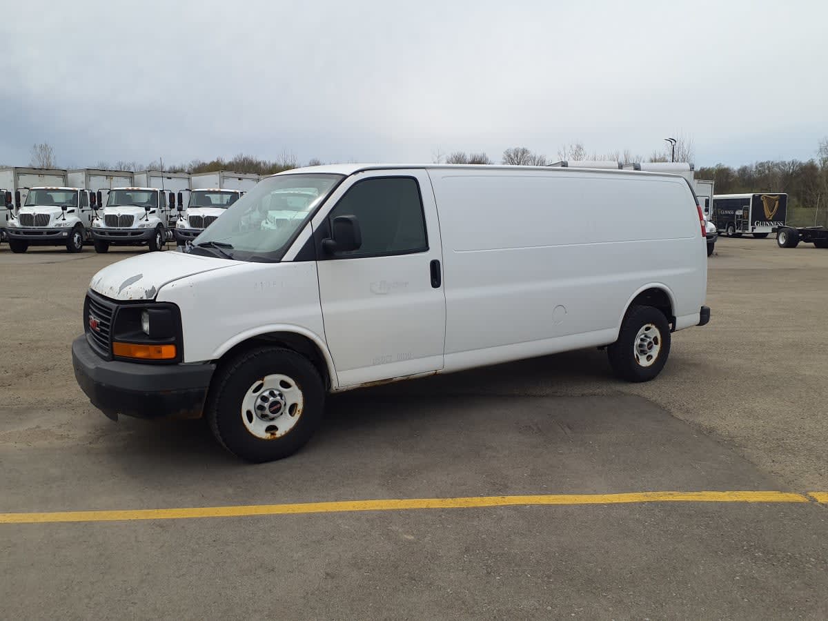 2011 General Motors Corp. TG23705 419511