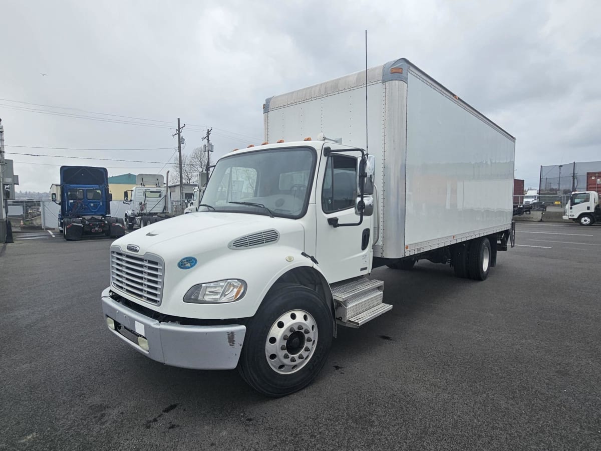 2008 Freightliner/Mercedes M2 106 422051