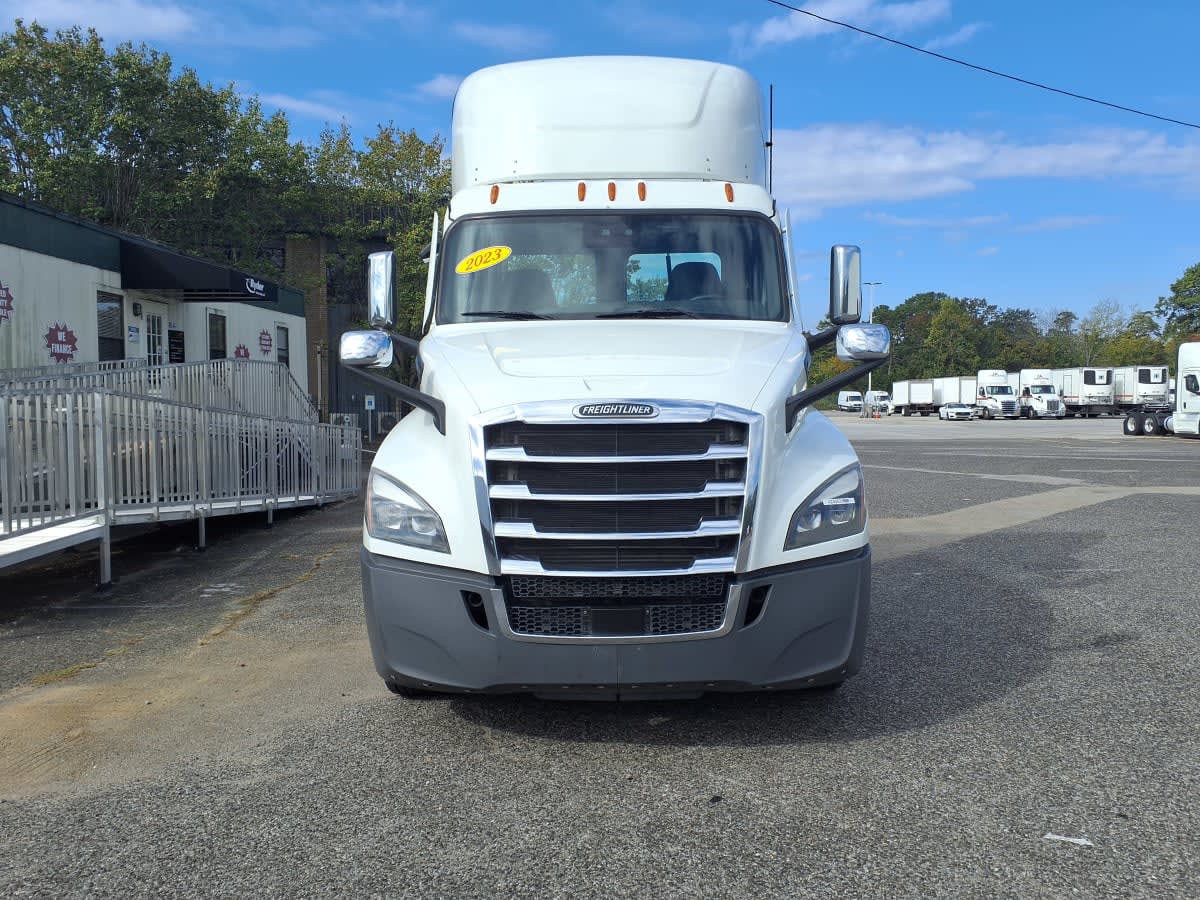 2023 Freightliner/Mercedes NEW CASCADIA PX12664 424053
