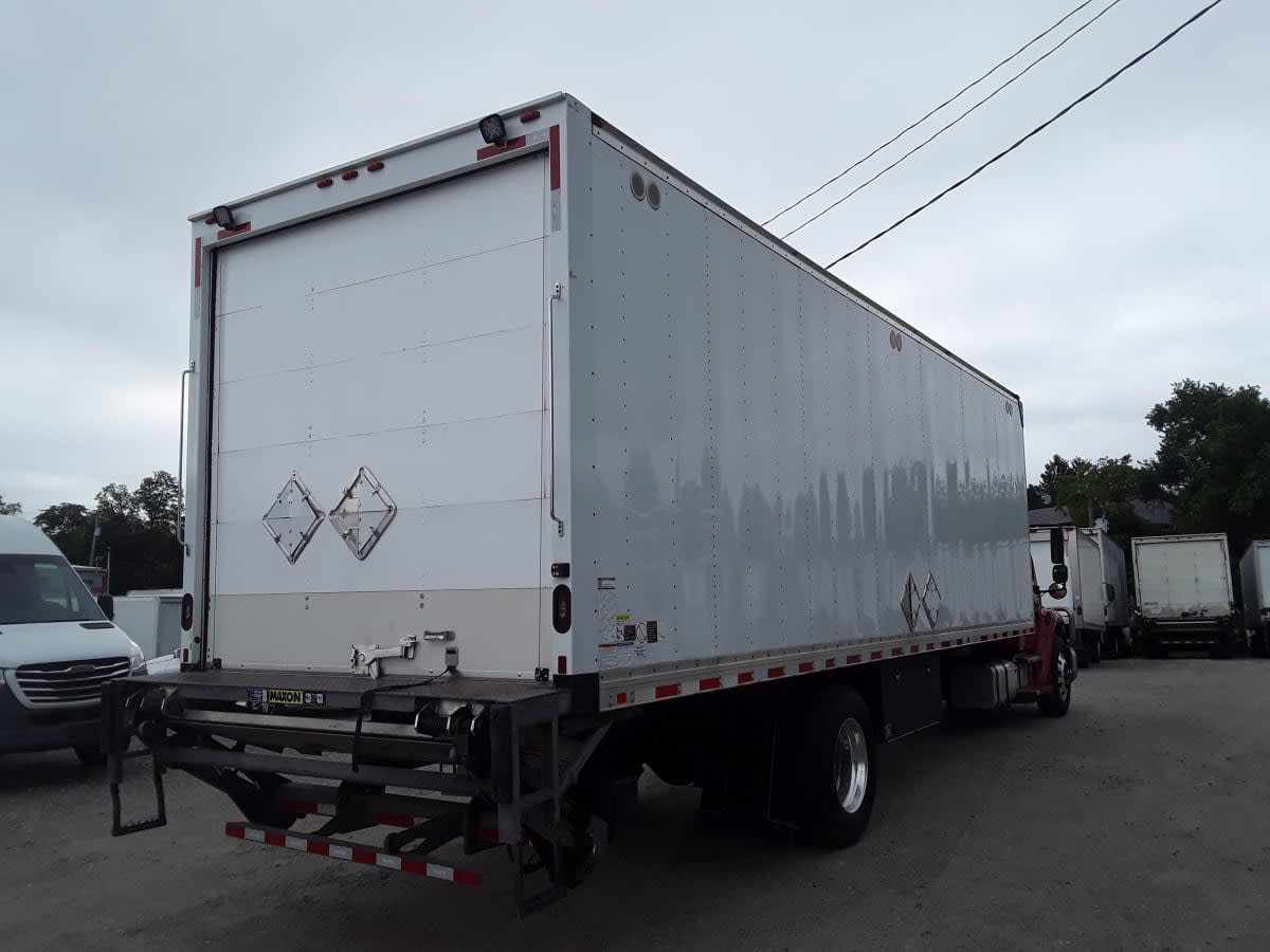 2023 Freightliner/Mercedes M2 106 426221